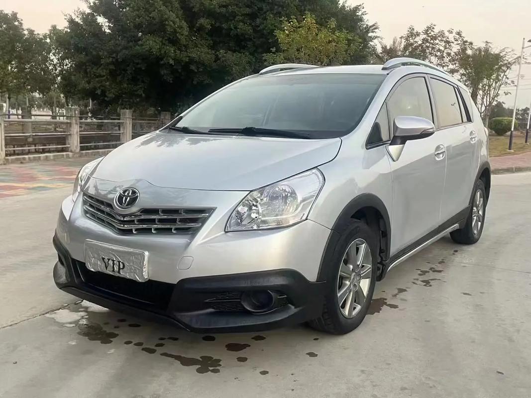 丰田逸致2015款二手车多少钱(丰田逸致2015款二手车多少钱一辆)