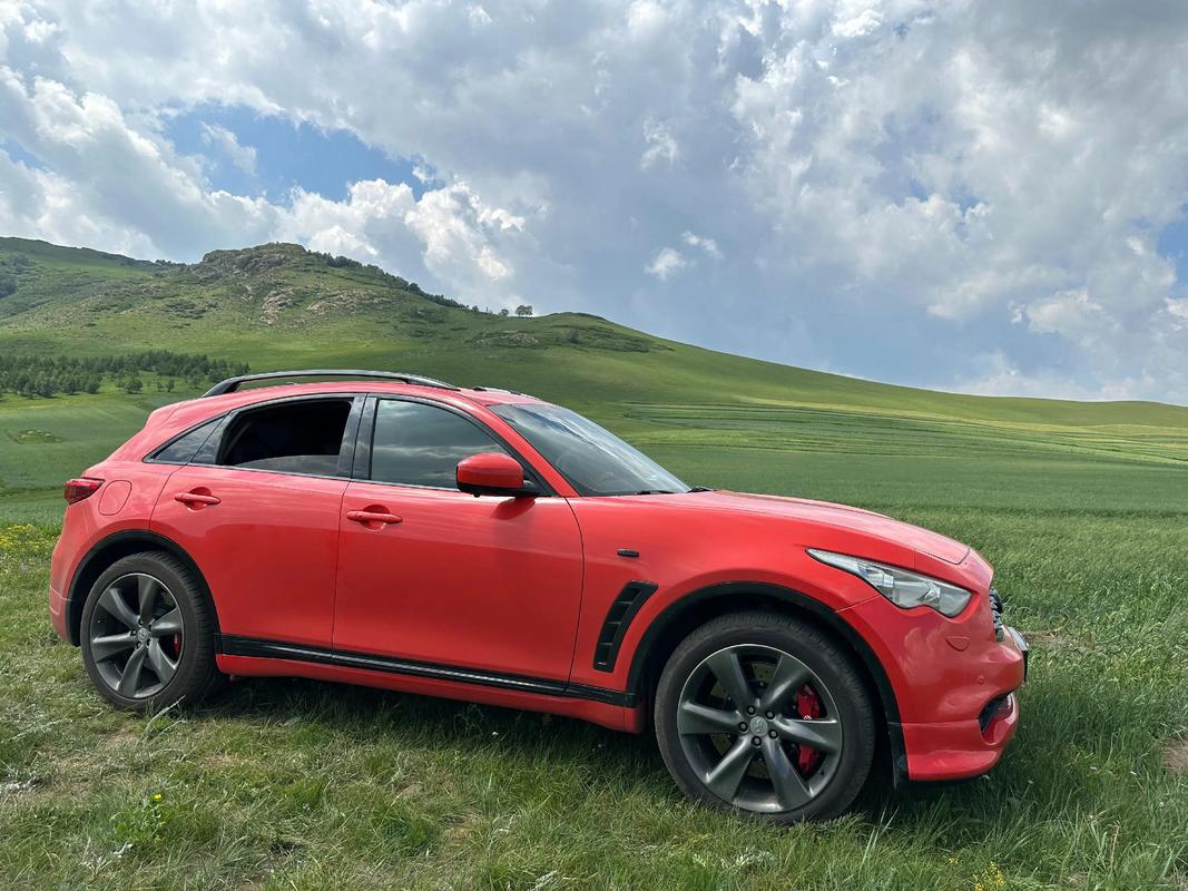 英菲尼迪fx35优点与缺点 英菲尼迪fx35现在是什么型号