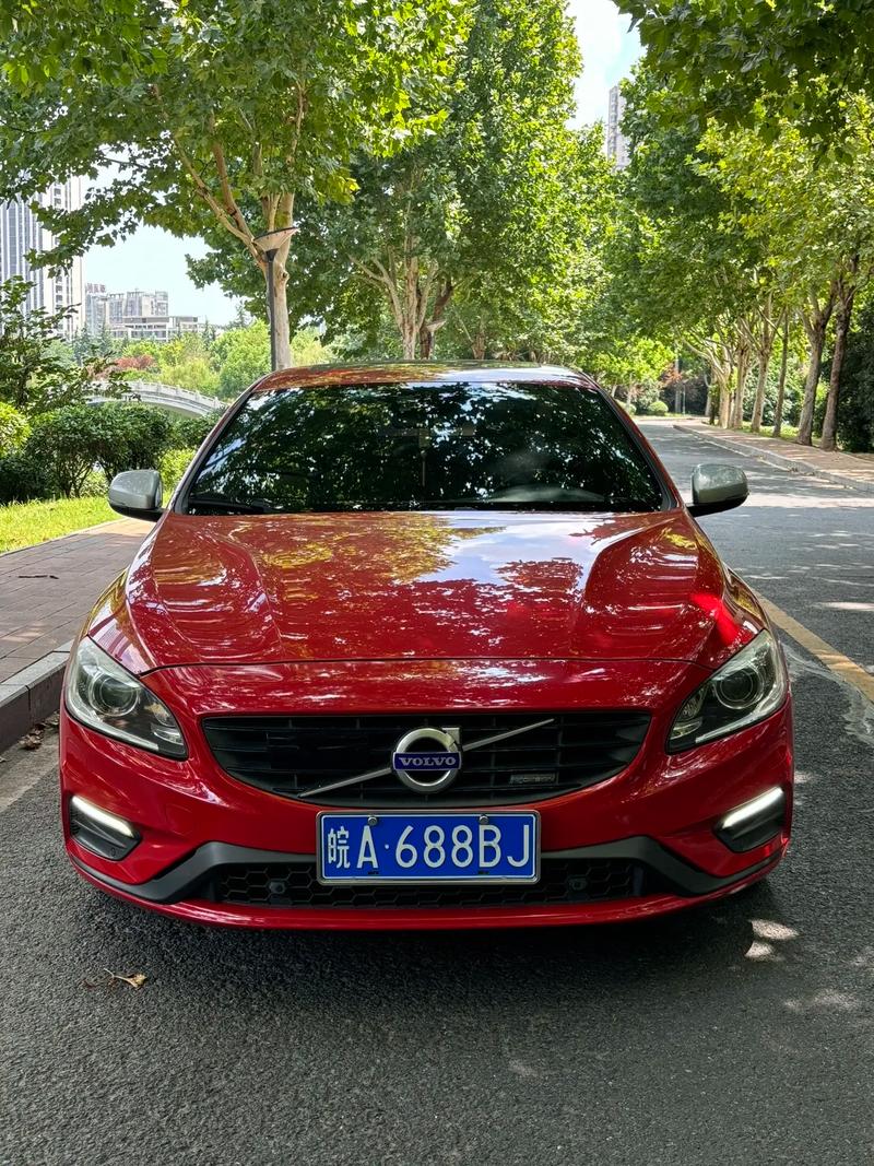 【沃尔沃t6报价及图片,沃尔沃t6 suv】