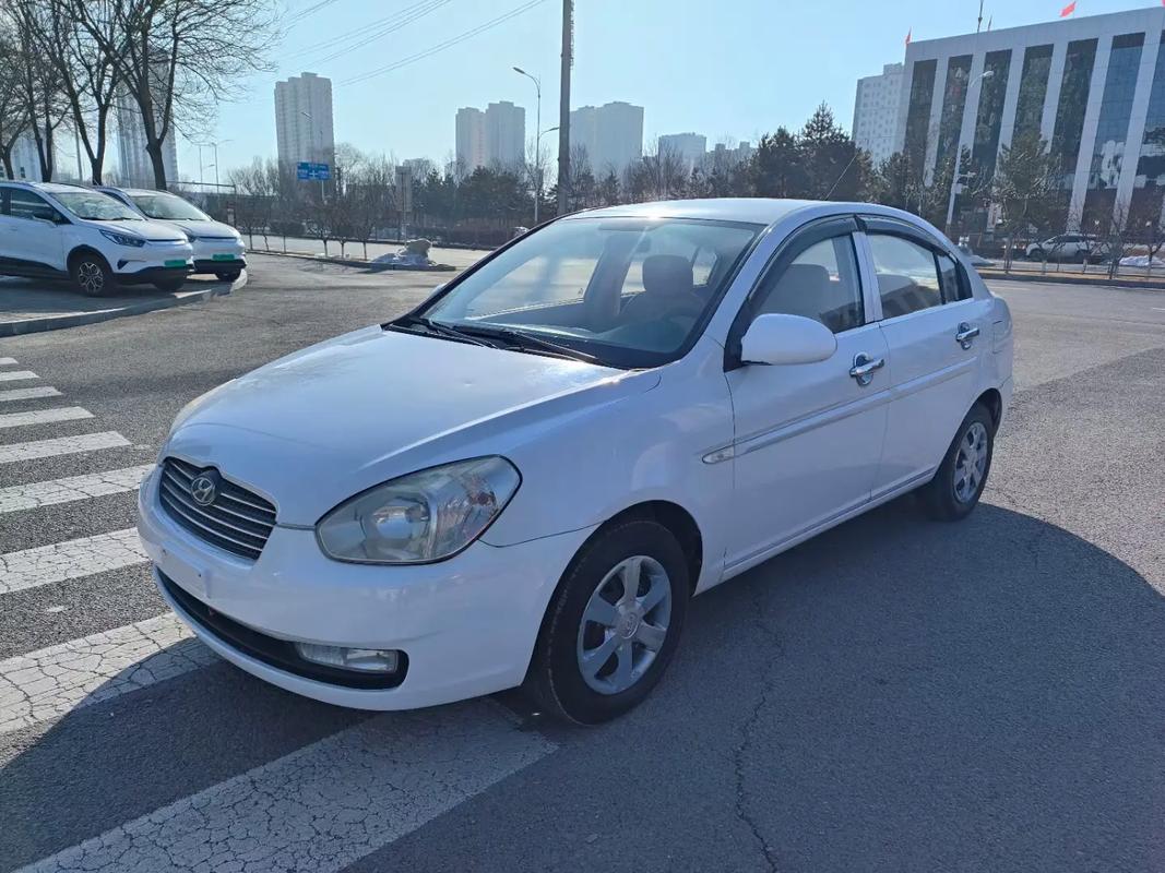 【北京现代雅绅特,北京现代雅绅特广告】