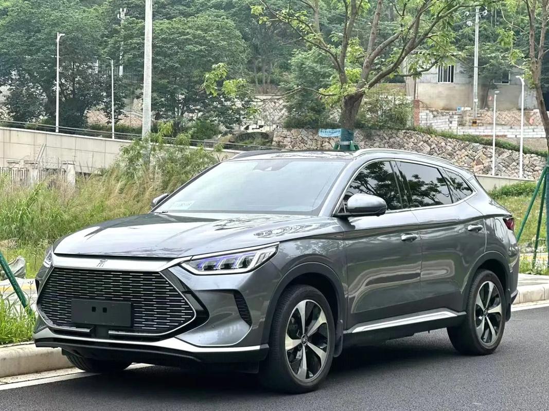 比亚迪宋2022款,比亚迪宋2022款混动