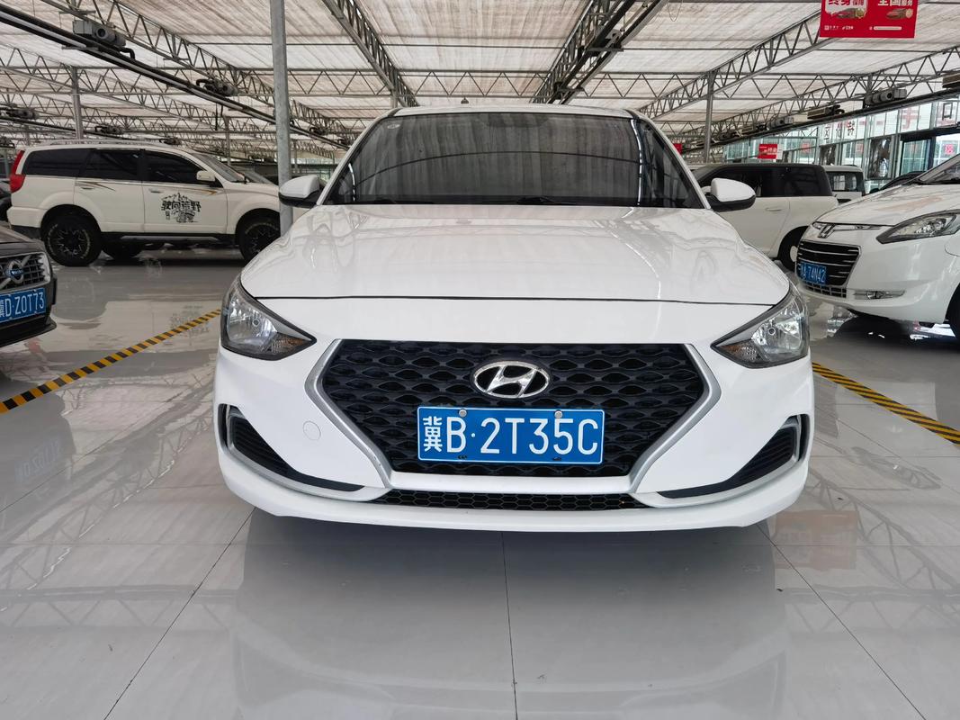 悦动自动挡多少钱／悦动自动挡都有什么配置