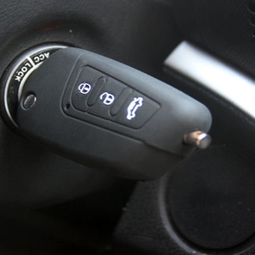 奔腾b50车钥匙怎么换电池(奔腾b50钥匙怎么拆开)