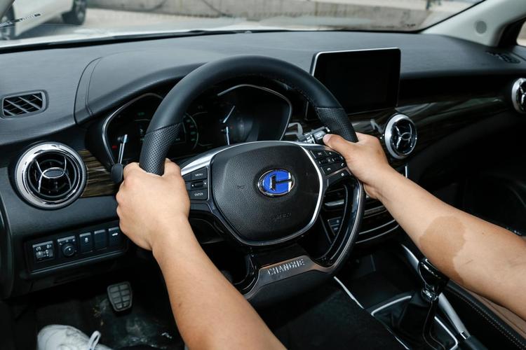 北汽昌河a6／北汽昌河A6胎压消除视频