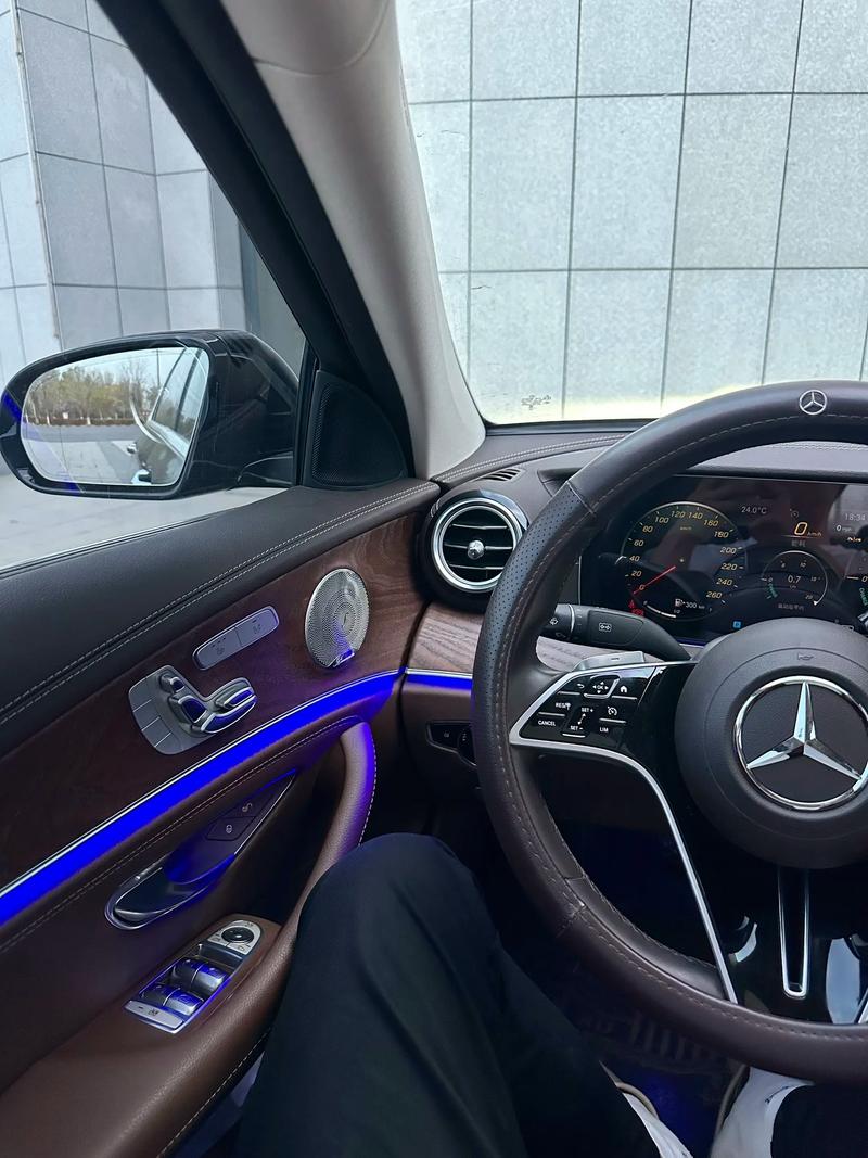 北京奔驰e级价格 北京奔驰e300价格