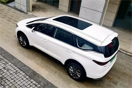 吉利枫叶80v售价/吉利枫叶多少钱