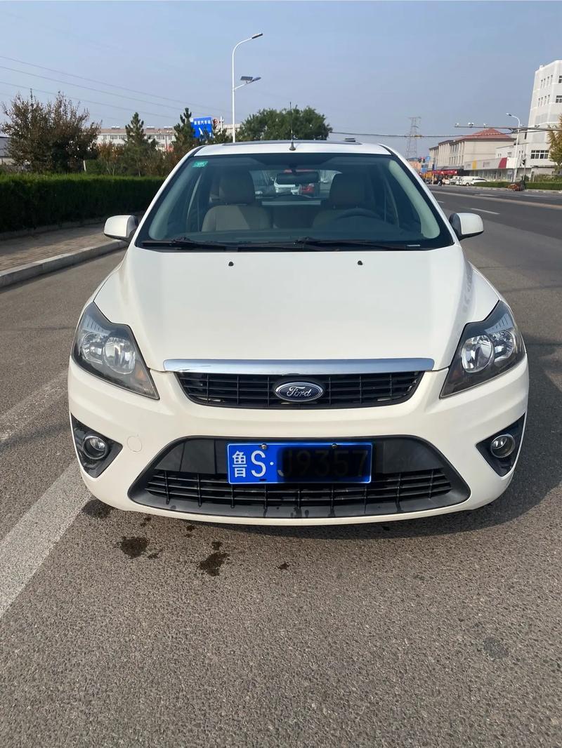 11款福克斯图片大全 2011款福克斯图片